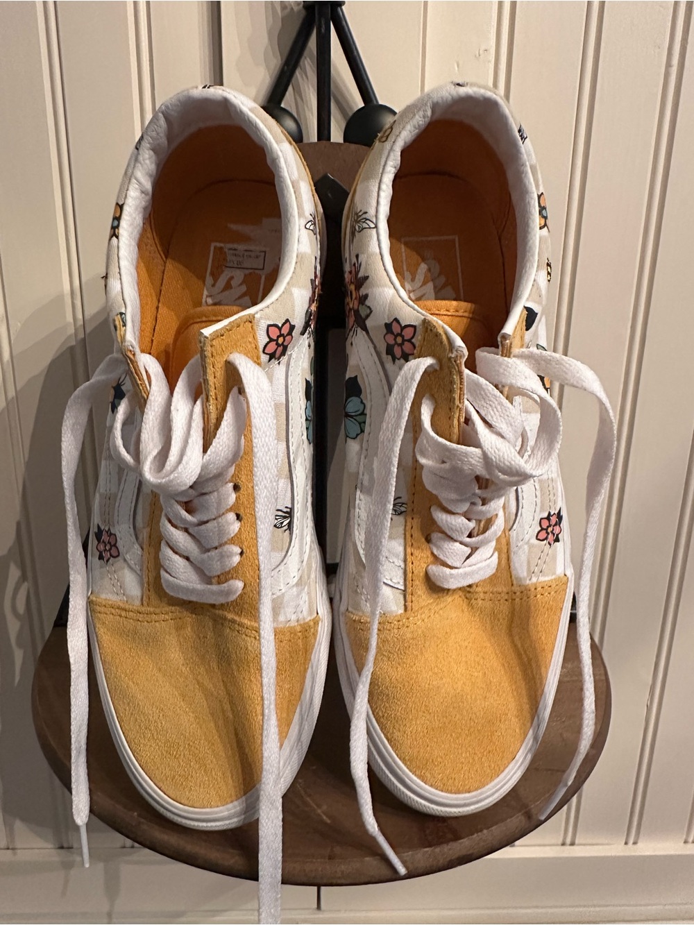 Vans Old Skool Garden Check Yellow Suede Floral Bee Sneakers Size US Women 9